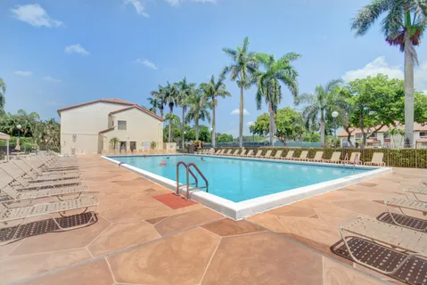 $289,000 | 5893 Sunswept Lane, Unit B, Boynton Beach, FL 33437