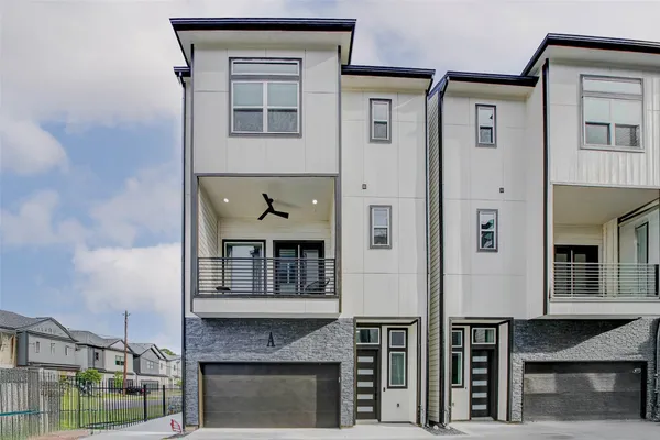$3,000 | 1913 Hoskins Drive, Unit B, Houston, TX 77080