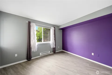 $349,950 | 232 Belmont Avenue East, Unit 202, Seattle, WA 98102