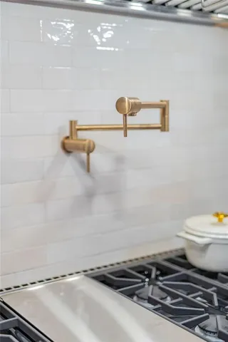 a view of a backyard with garden