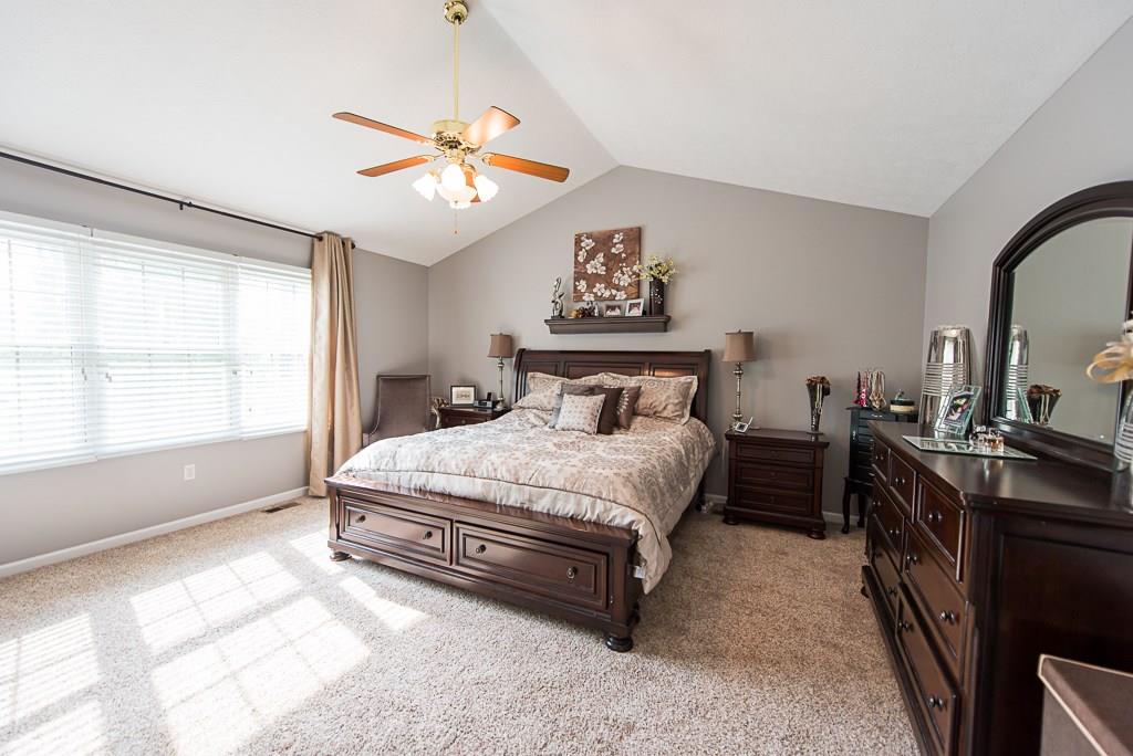 10959 Fairway Ridge Lane Fishers, IN 46037 - Photo 4 of 45 Gallery Image 4