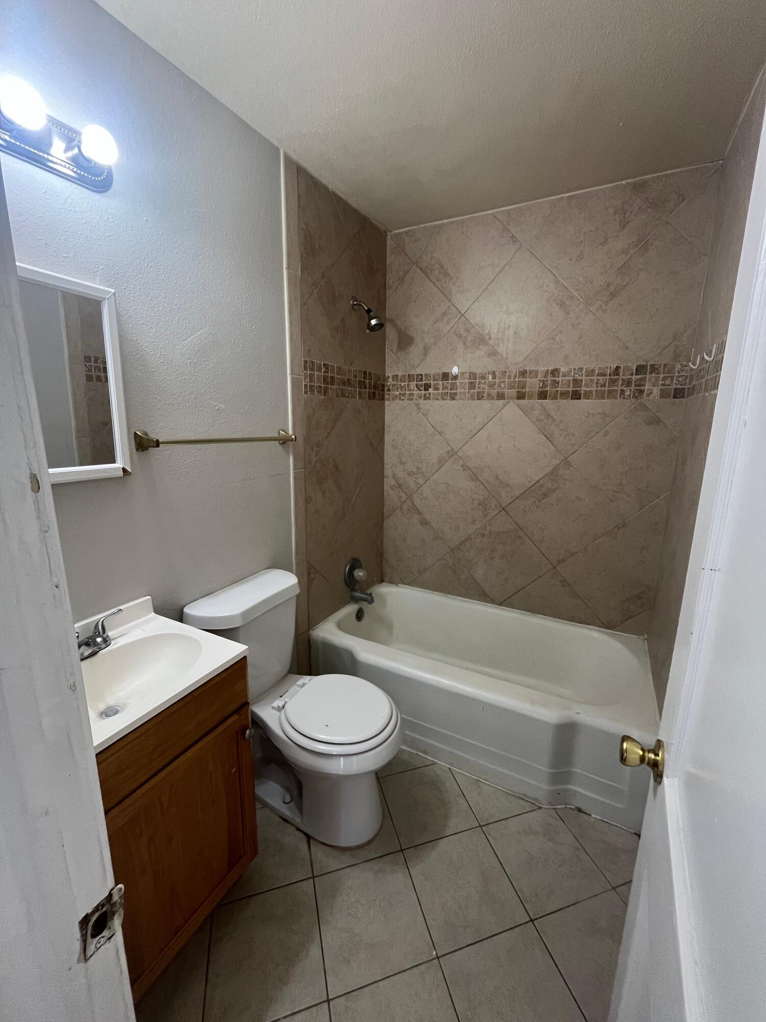 2810 41st Street Lubbock, TX 79413 - Photo 4 of 6 IMG_1354