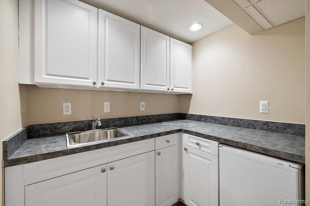 1682 Maple Creek Court Rochester, MI 48306 - Photo 59 of 66 Gallery Image 59