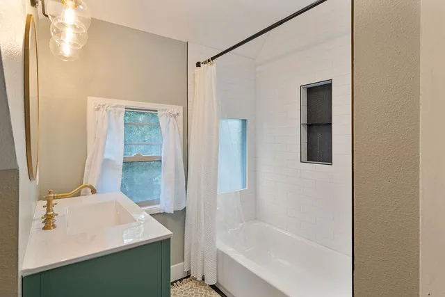 $415,000 | 2103 West 5th Avenue, Spokane, WA 99201