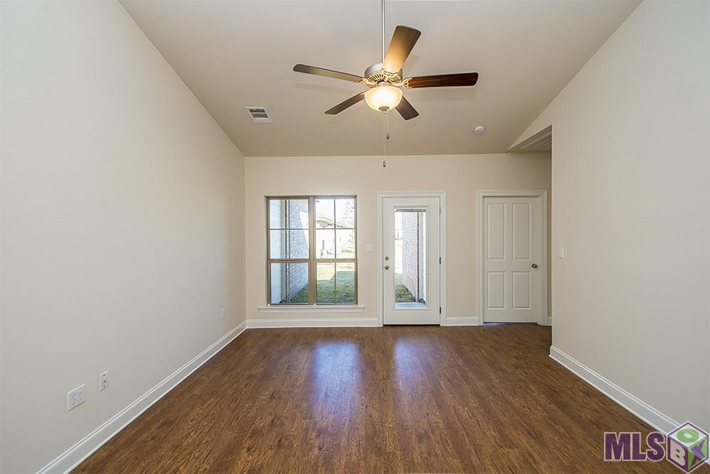 11419 Cottagecreek Road, Unit 5A A Baton Rouge, LA 70816 - Photo 11 of 44