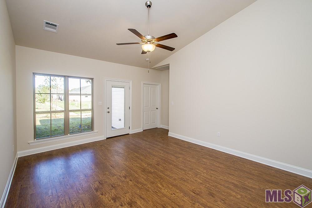 11419 Cottagecreek Road, Unit 5A A Baton Rouge, LA 70816 - Photo 14 of 44