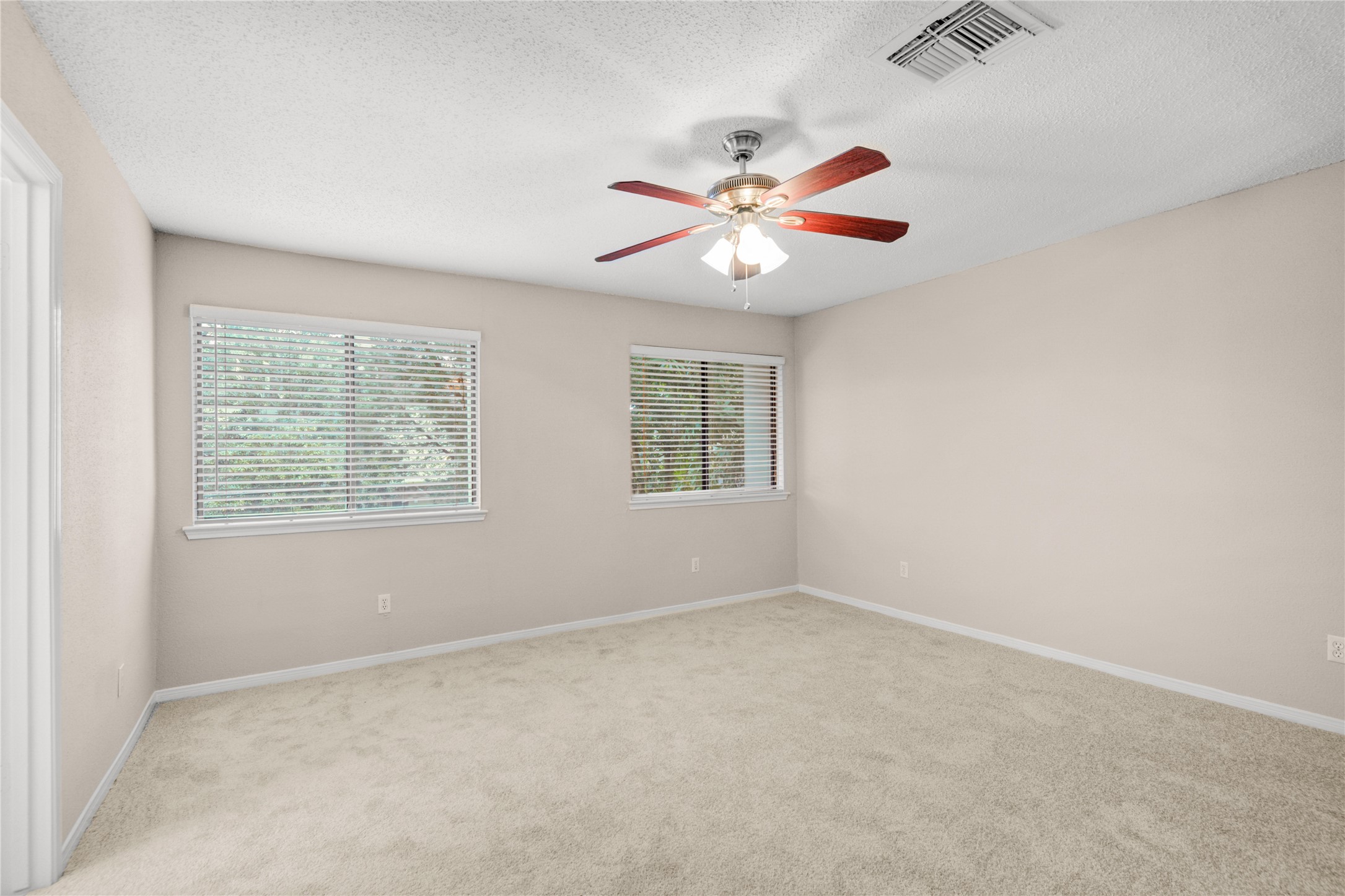 1112 Bering Drive, Unit 68 Houston, TX 77057 - Photo 18 of 31