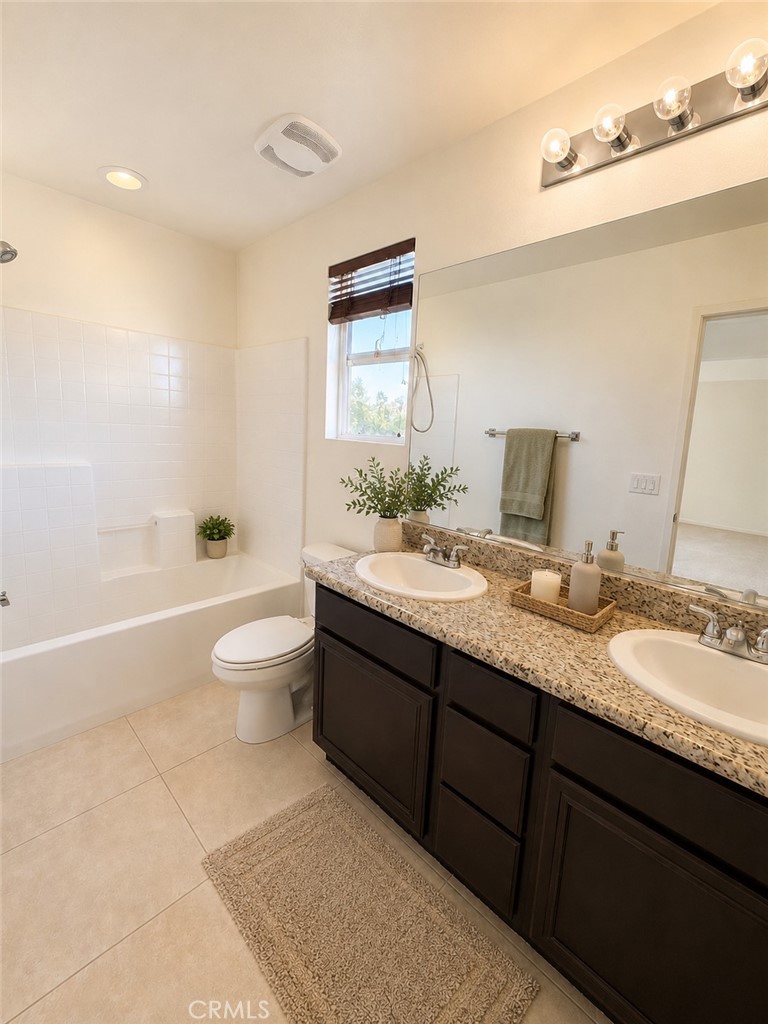34304 Heather Ridge Road Lake Elsinore, CA 92532 - Photo 20 of 25 Virtually staged
