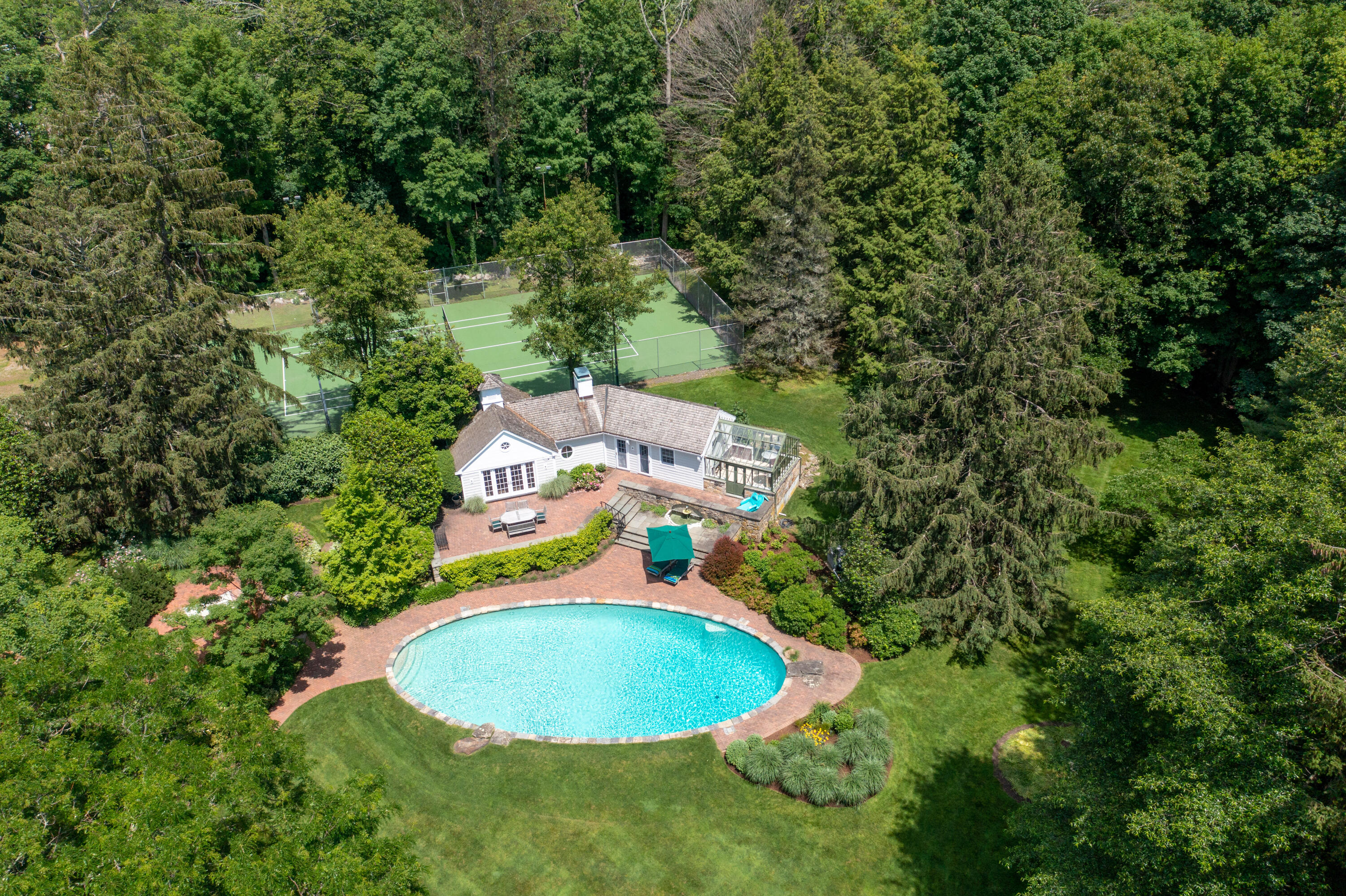301 Rosebrook Road New Canaan, CT 06840 - Photo 46 of 54 print_DJI_0953