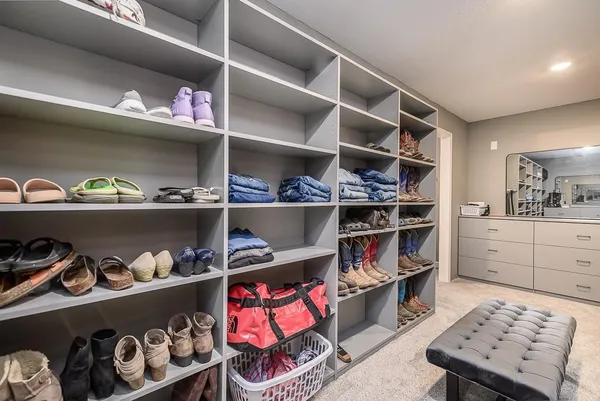 $999,950 | 25493 Kansas Avenue, Tonganoxie, KS 66086