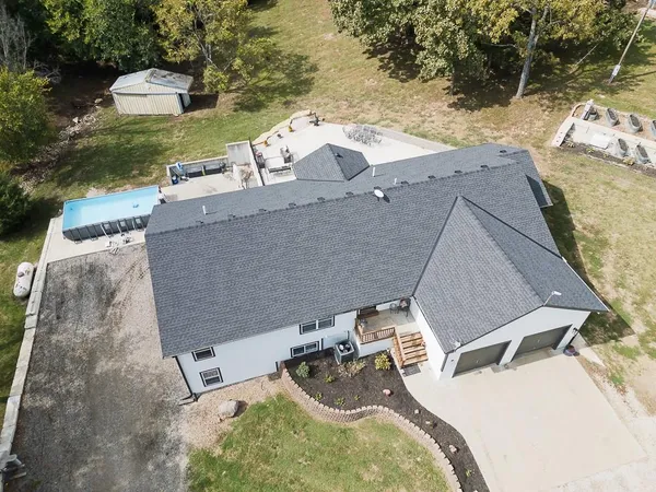 $999,950 | 25493 Kansas Avenue, Tonganoxie, KS 66086