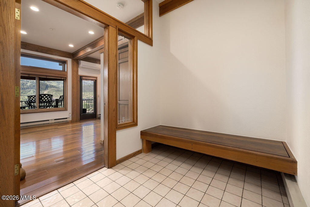 440 Nottingham Road, Unit 14 Avon, CO 81620 - Photo 18 of 32 2607_chambertin_th_14_interior_entry