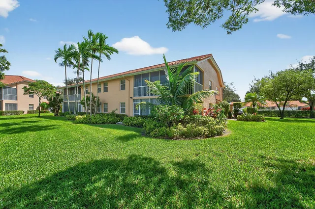 $339,000 | 9673 Shadybrook Drive, Unit 201, Boynton Beach, FL 33437
