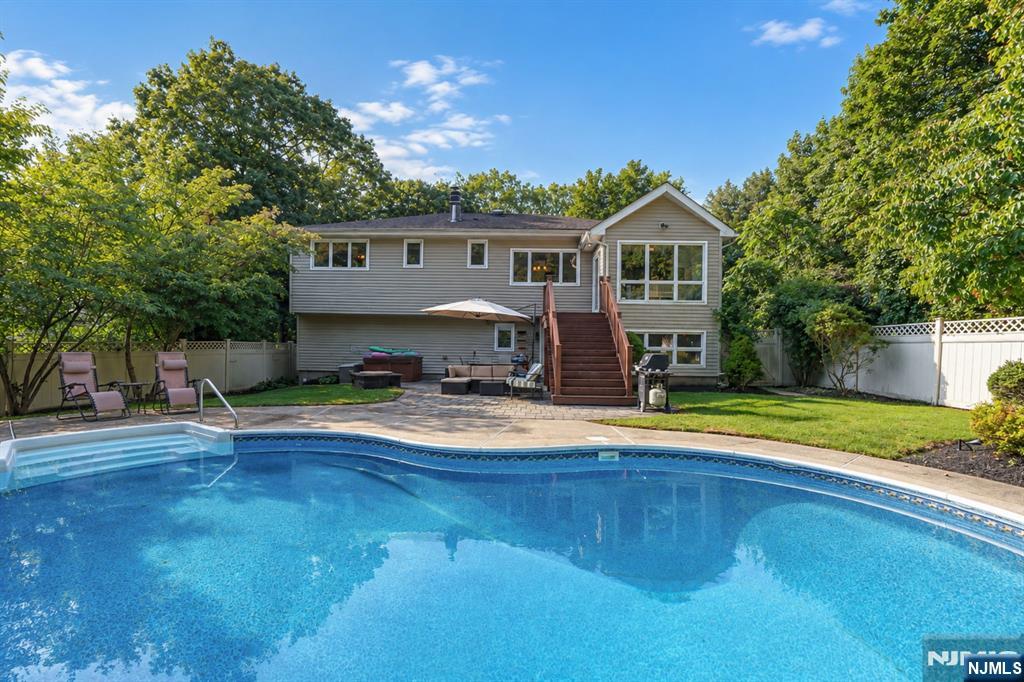 19 Pepper Road Towaco, NJ 07082 - Photo 19 of 24 Gallery Image 19