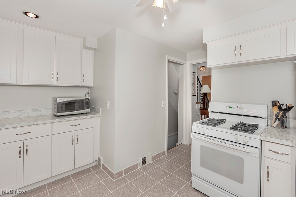 1590 Oakmount Road South Euclid, OH 44121 - Photo 9 of 49 Gallery Image 9