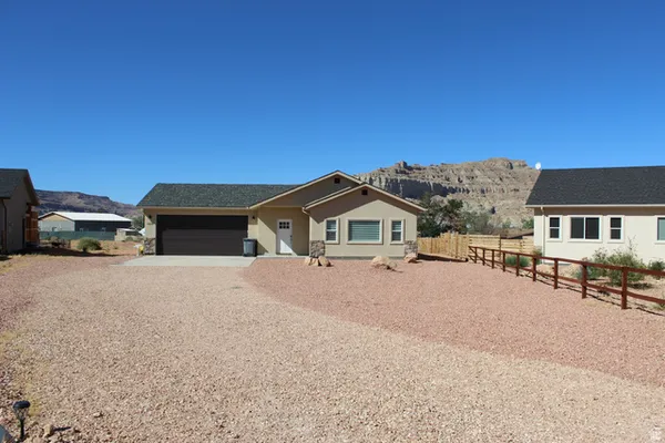 $419,900 | 1015 Canyon Drive, Kanab, UT 84741
