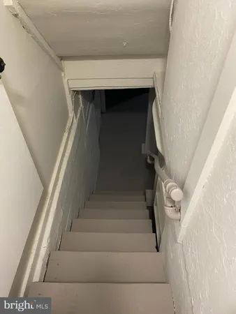 $2,200 | 258 Birch Street, Penns Grove, NJ 08069