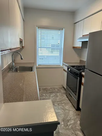 $2,400 | 661 Ocean Avenue, Unit 36, Long Branch, NJ 07740