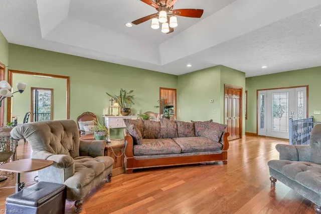 $775,000 | 335 Tucker Trail, Vilas, NC 28692