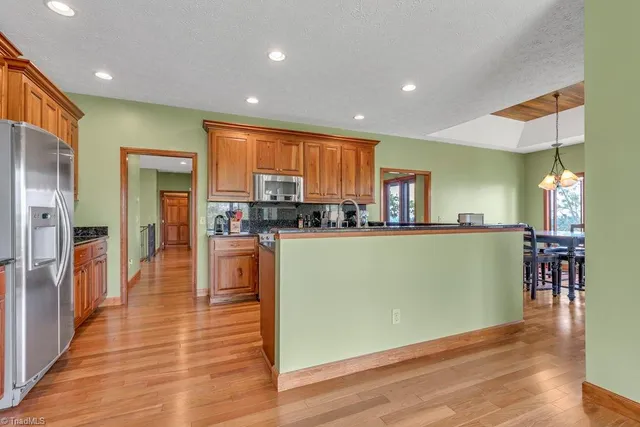 $775,000 | 335 Tucker Trail, Vilas, NC 28692