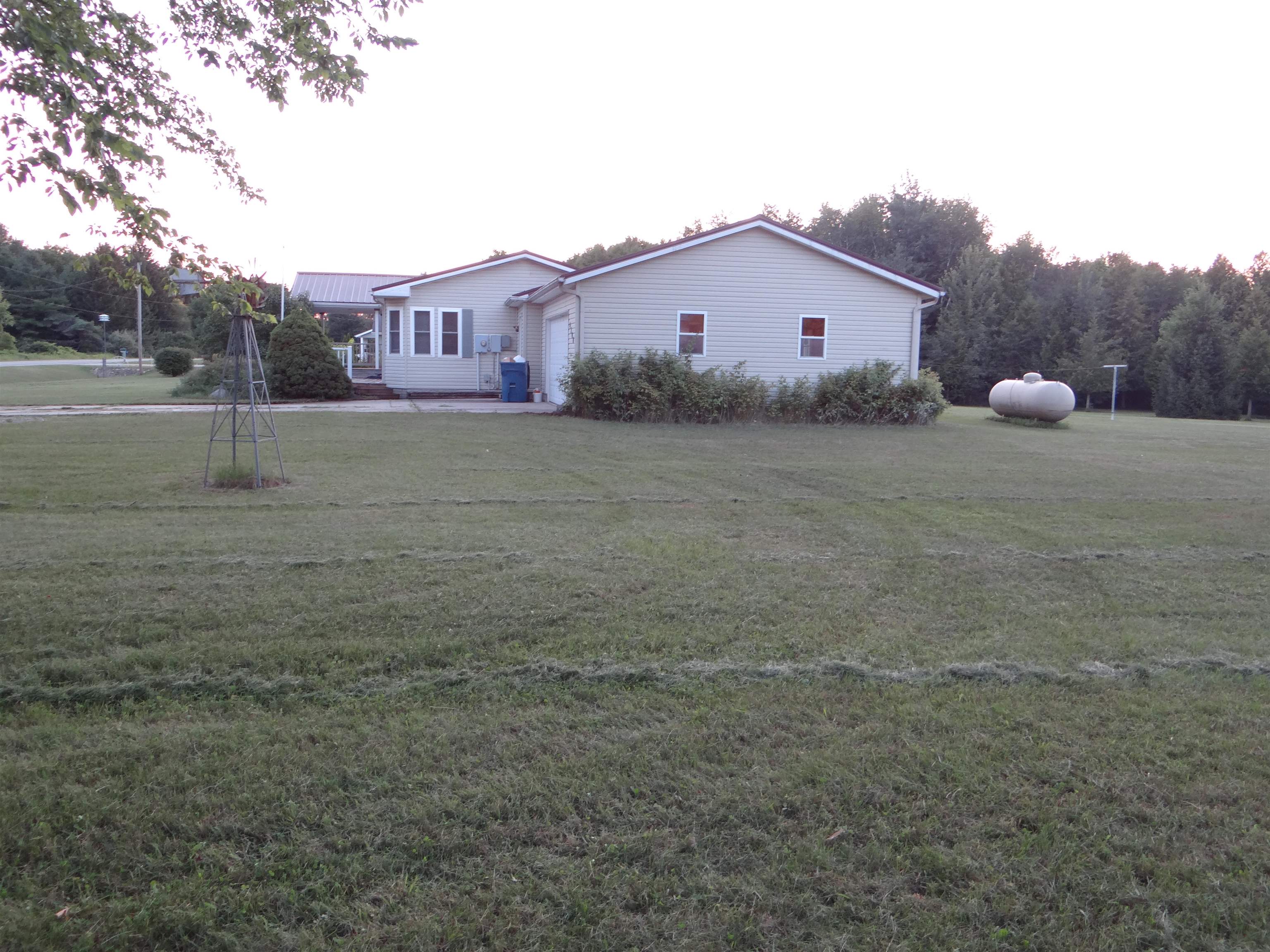 4300 Parker Road Gladwin, MI 48624 - Photo 32 of 35 Gallery Image 32