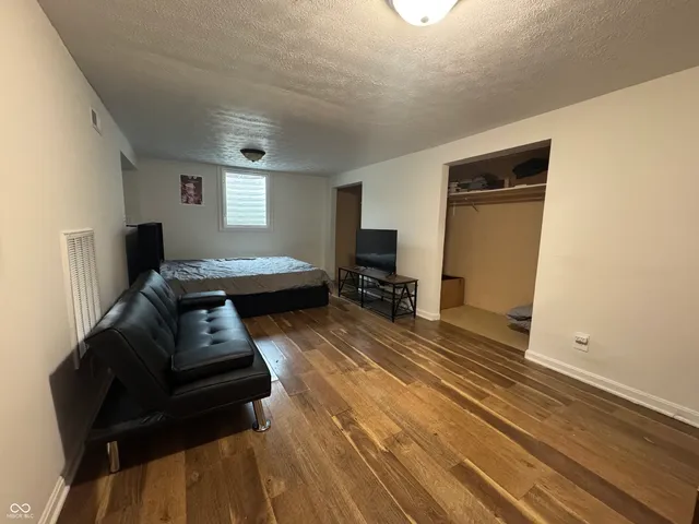 $268,900 | 602 Memorial Drive, Beech Grove, IN 46107