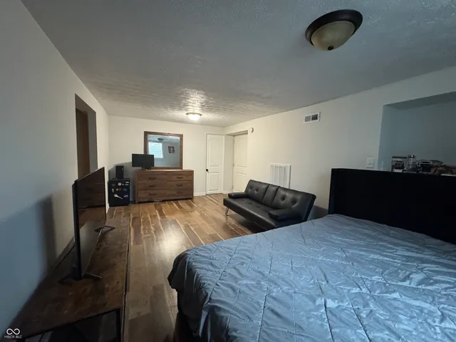 $268,900 | 602 Memorial Drive, Beech Grove, IN 46107