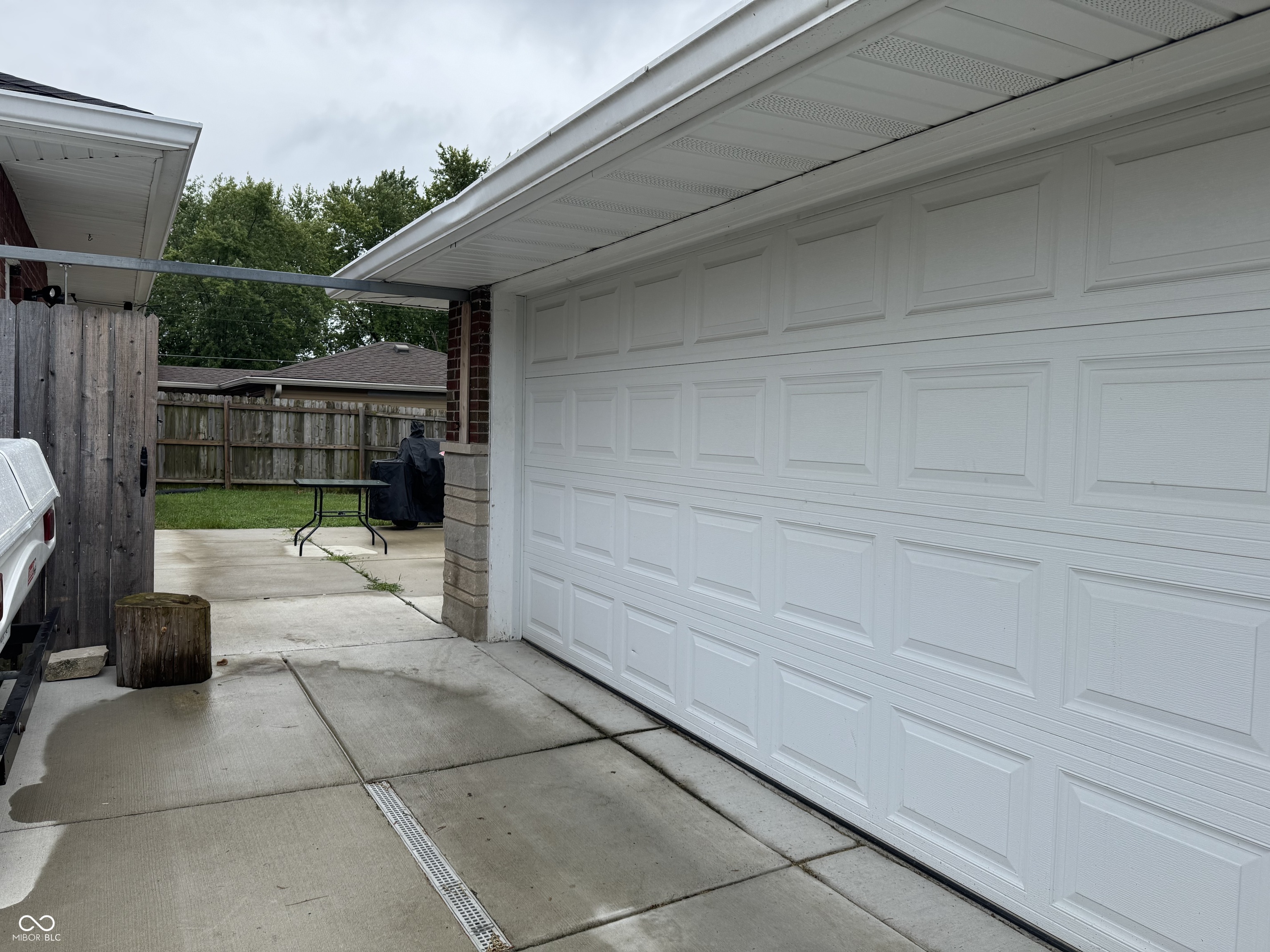 602 Memorial Drive Beech Grove, IN 46107 - Photo 22 of 35