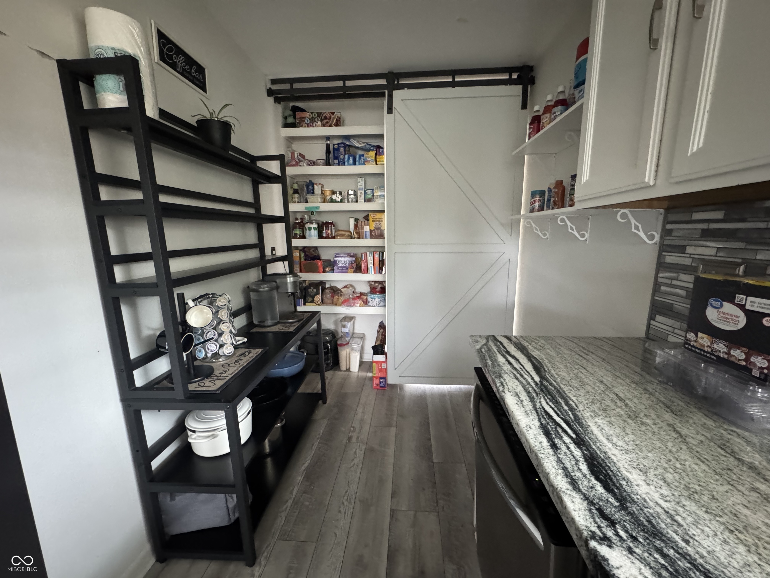 602 Memorial Drive Beech Grove, IN 46107 - Photo 10 of 35