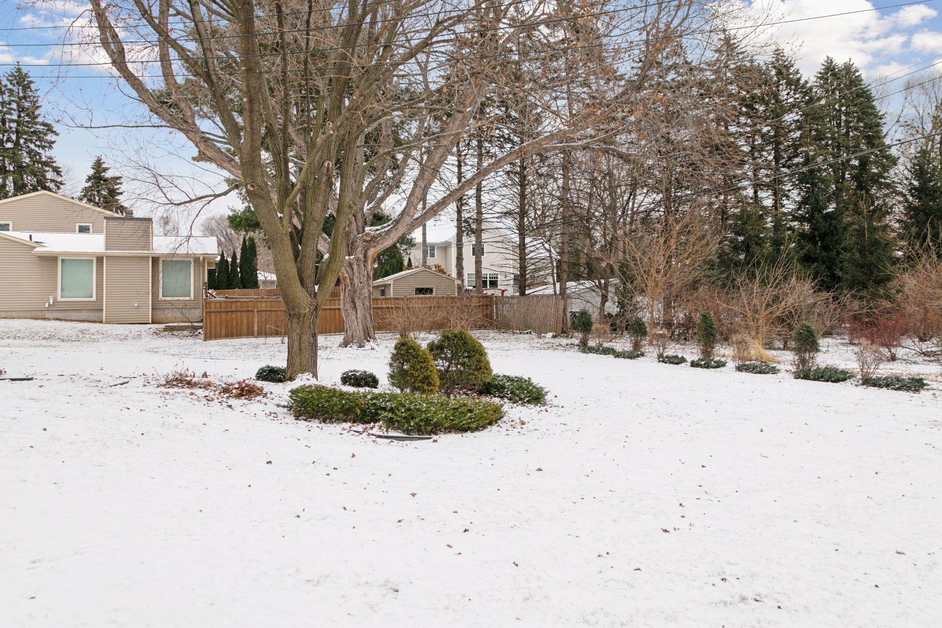 970 Douglas Road Mendota Heights, MN 55118 - Photo 32 of 35 Gallery Image 32