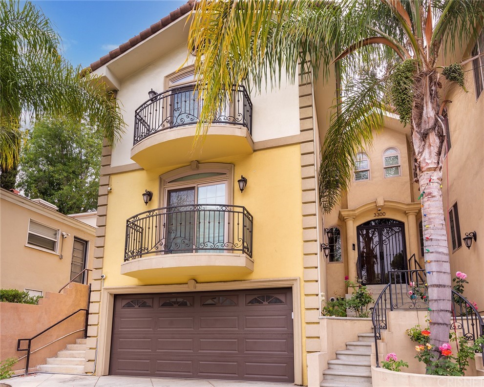 3300 Barham Boulevard, Unit 102, Los Angeles, CA 90068 Compass