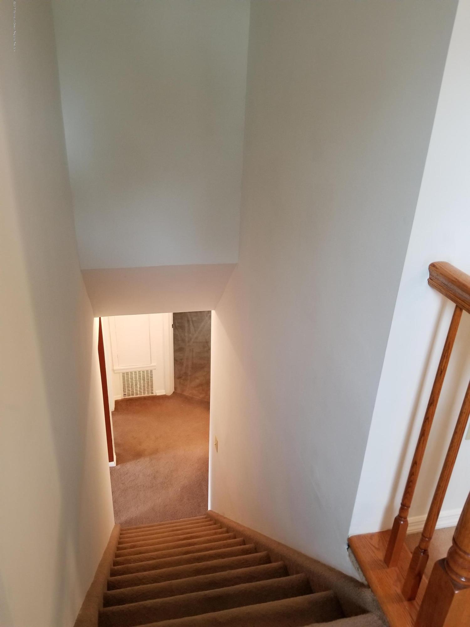 76 Racetrack Road East Brunswick, NJ 08816 - Photo 20 of 27 20171101_160128