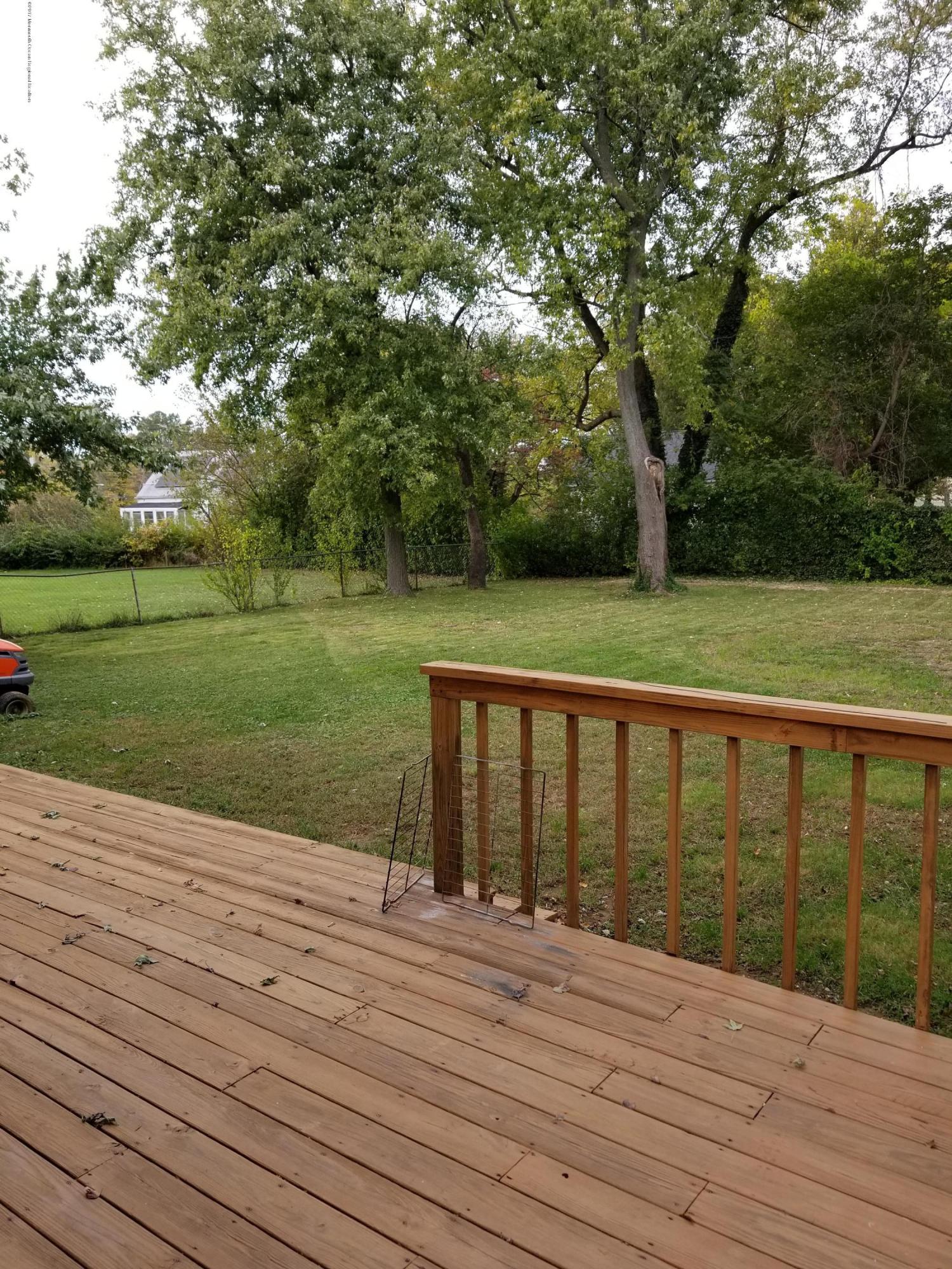 76 Racetrack Road East Brunswick, NJ 08816 - Photo 23 of 27 20171101_160427