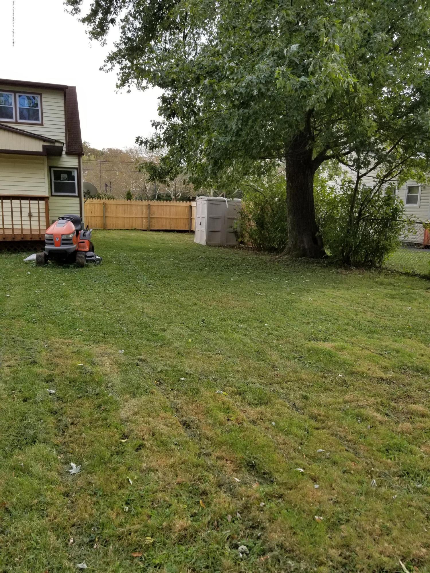 76 Racetrack Road East Brunswick, NJ 08816 - Photo 26 of 27 20171101_160555