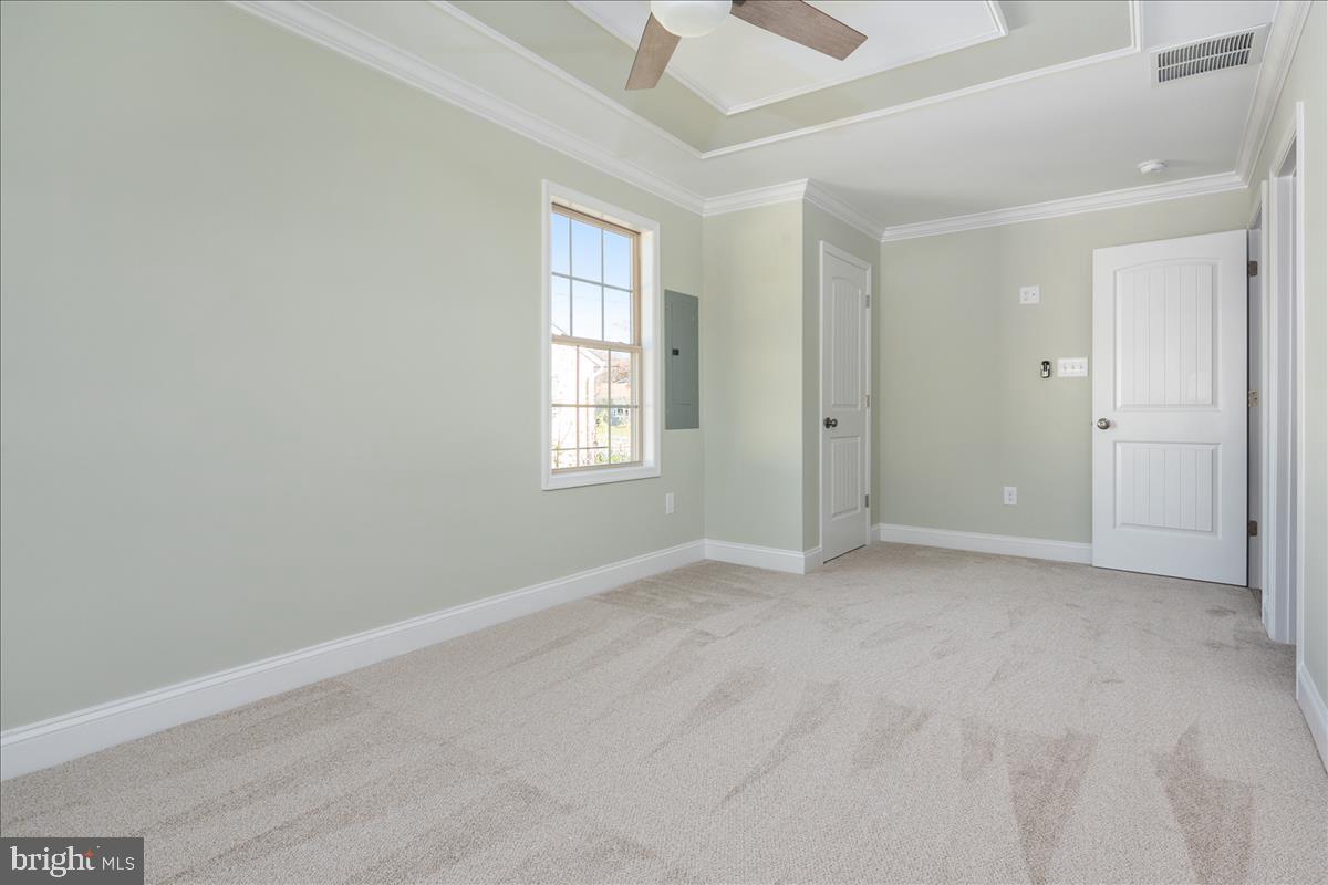 8392 Lockwood Road Pasadena, MD 21122 - Photo 21 of 37 Gallery Image 21