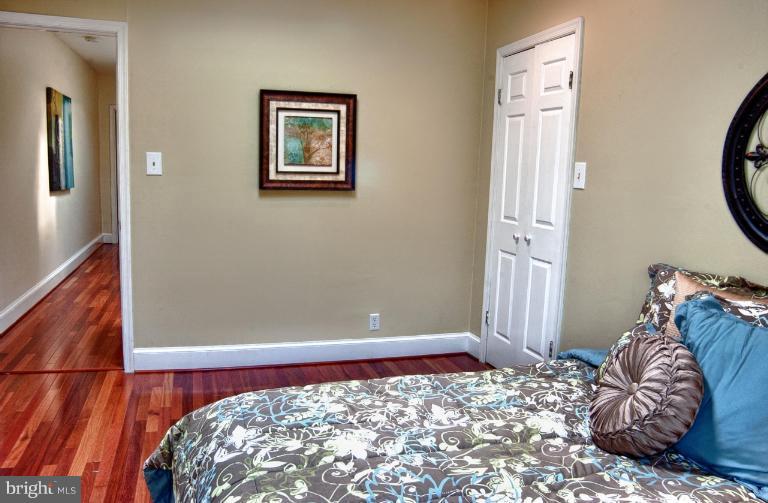 421 15th Street Southeast Washington, DC 20003 - Photo 15 of 30 Bedroom