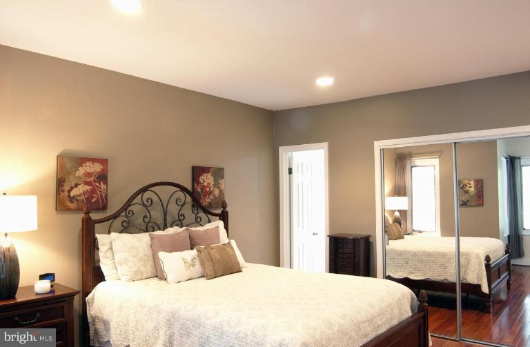 421 15th Street Southeast Washington, DC 20003 - Photo 24 of 30 Bedroom