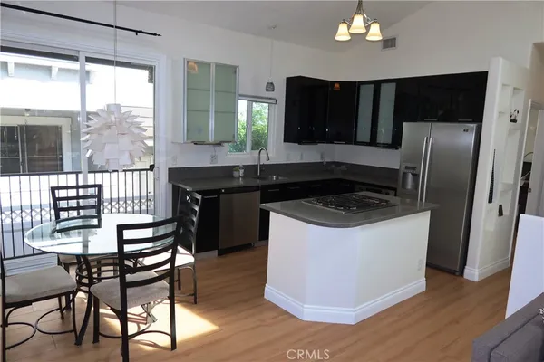 $668,800 | 1348 East Orange Grove Boulevard, Unit 8, Pasadena, CA 91104