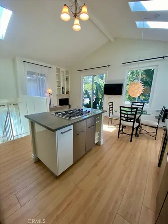 $668,800 | 1348 East Orange Grove Boulevard, Unit 8, Pasadena, CA 91104