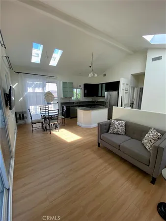 $668,800 | 1348 East Orange Grove Boulevard, Unit 8, Pasadena, CA 91104