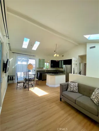 $668,800 | 1348 East Orange Grove Boulevard, Unit 8, Pasadena, CA 91104