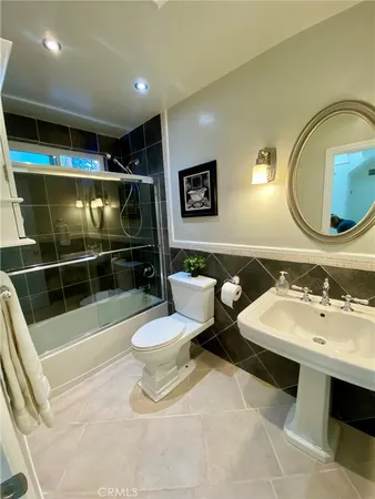 $668,800 | 1348 East Orange Grove Boulevard, Unit 8, Pasadena, CA 91104