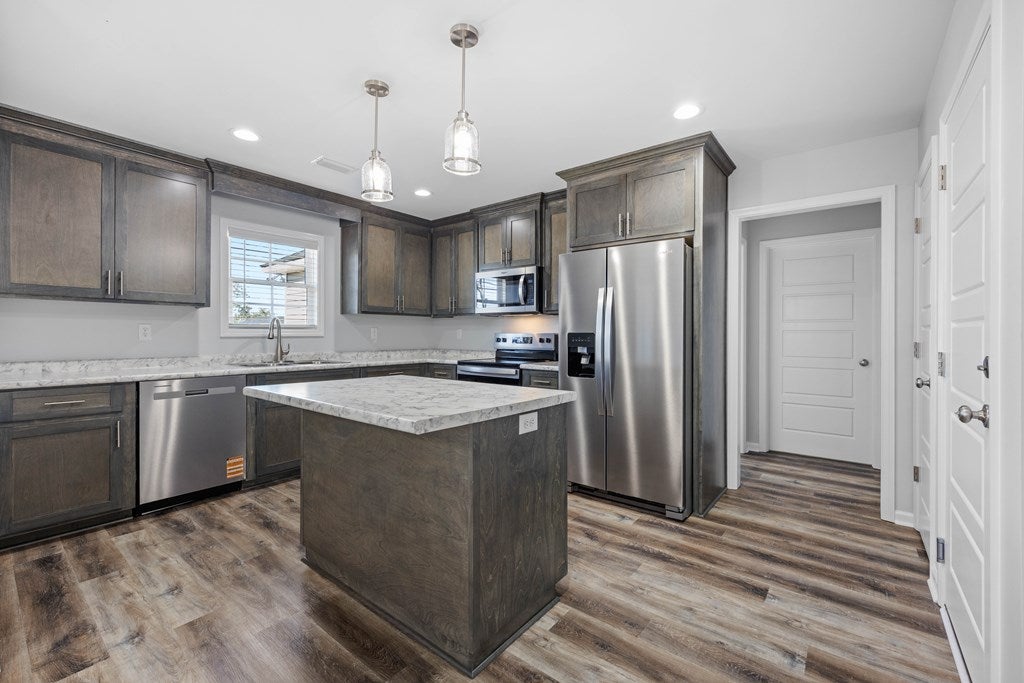 4450 White Water Road Valdosta, GA 31601 - Photo 15 of 45 Gallery Image 15