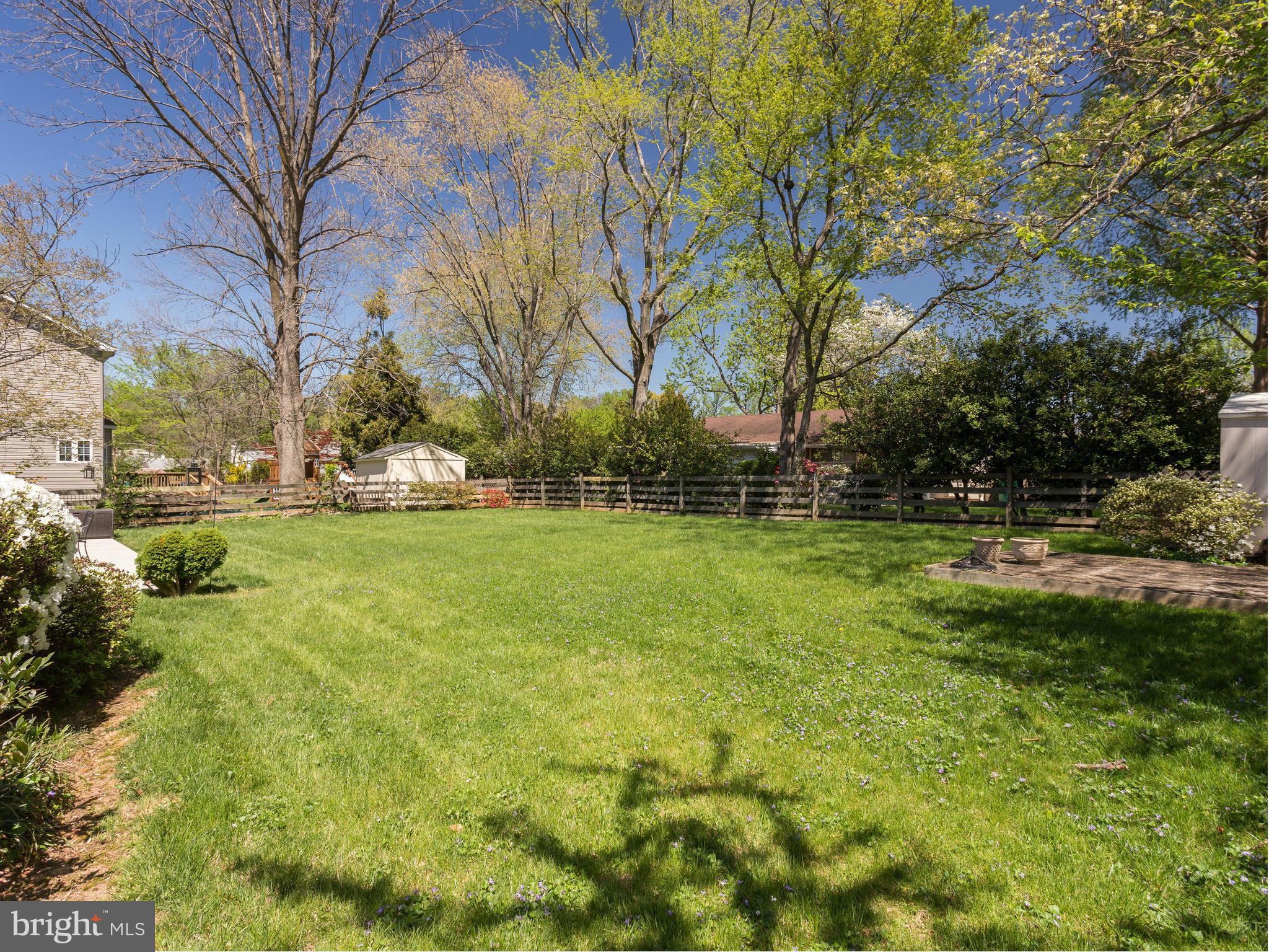 5218 Garner Street Springfield, VA 22151 - Photo 29 of 29 a view of yard with green space