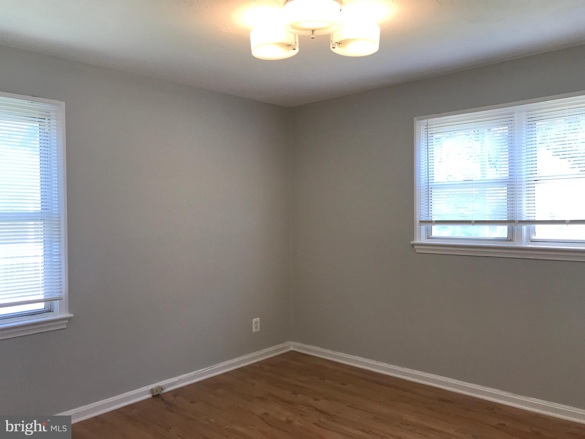 3134 Dashiell Road Falls Church, VA 22042 - Photo 7 of 10 an empty room with a window