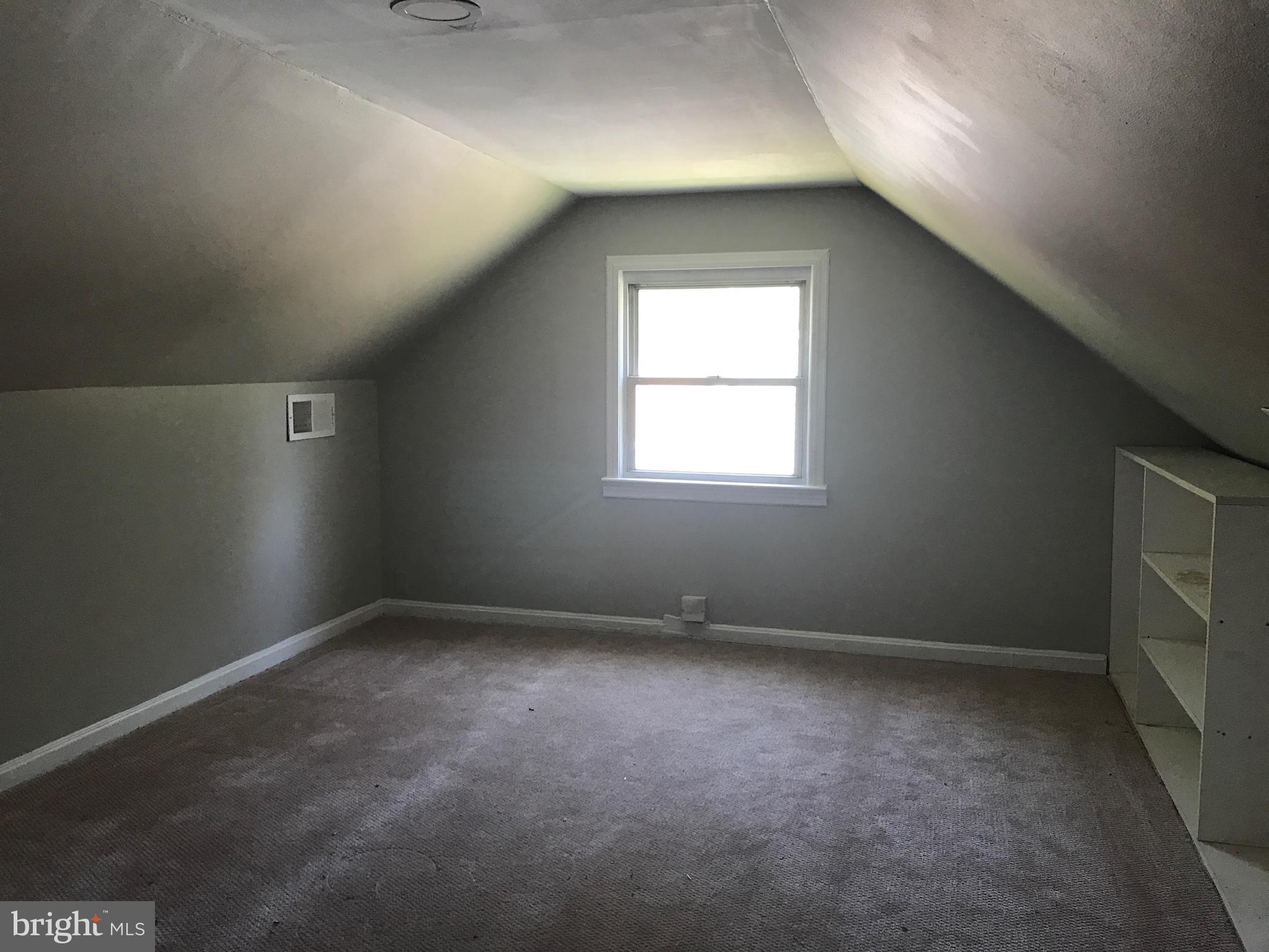 3134 Dashiell Road Falls Church, VA 22042 - Photo 8 of 10 an empty room with a window