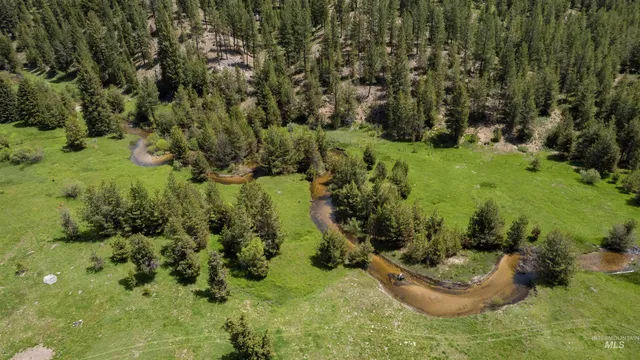 $380,375 | 27 Clear Creek Road, Cascade, ID 83611