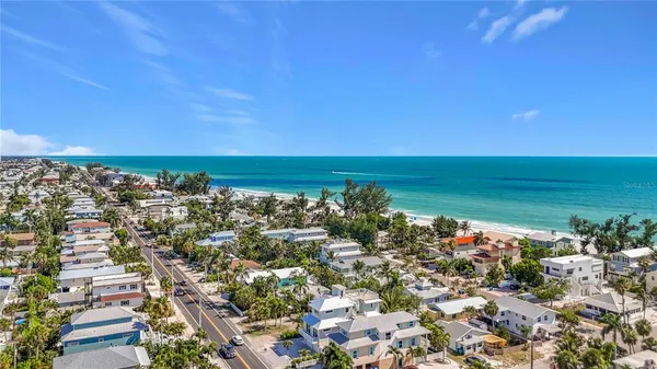 $2,950,000 | 2918 Gulf Drive North, Bradenton Beach, FL 34217