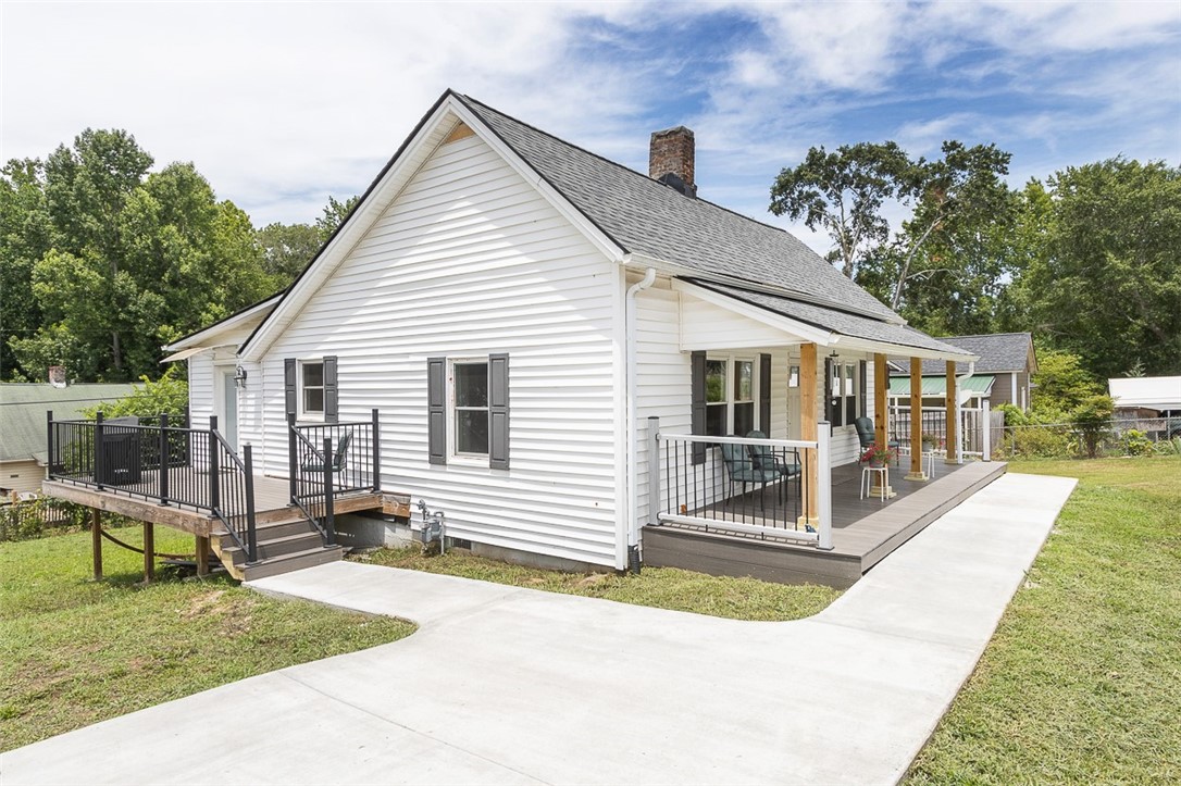 310 West Blue Ridge Street Pendleton, SC 29670 - Photo 33 of 42