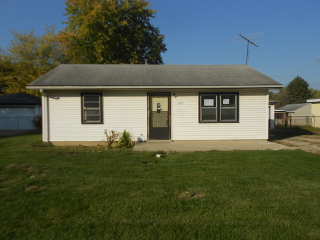 107 Luana Road Joliet, IL 60433 - Photo 1 of 17